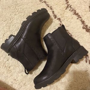 Sorel waterproof leather booties